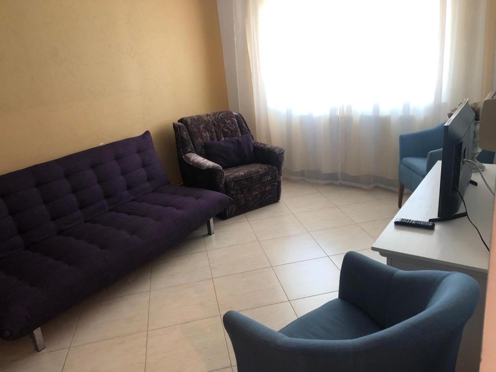 Apartament Cu 3 Camere La Poala Muntilor Fagaras Victoria  Exterior photo
